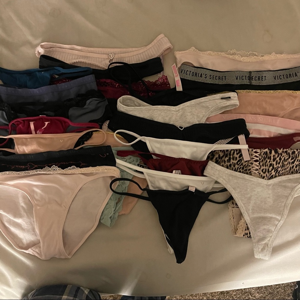 victoria's secret/pink panty bundle